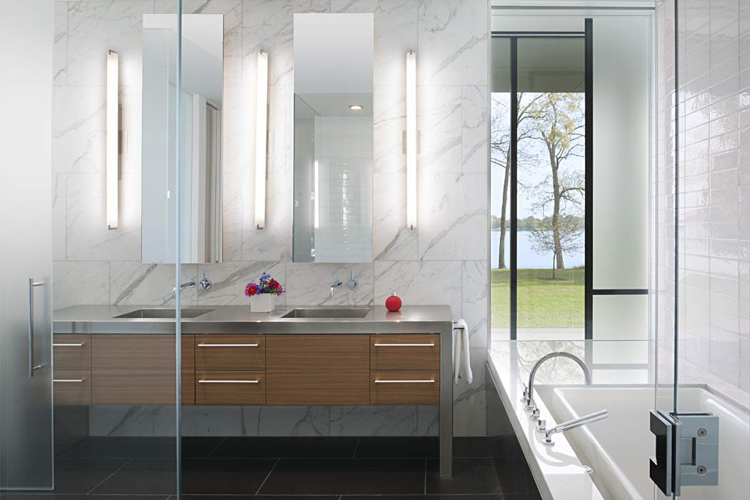 Tred Avon River House, built by Peterson and Collins